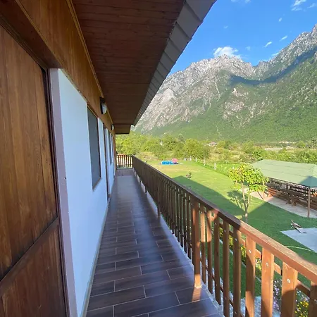 Driti Oda ve Kahvaltı 3*